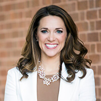 Kelly Roach